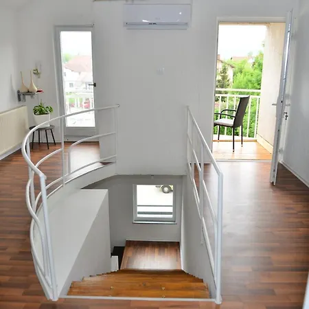 Hety Apartment